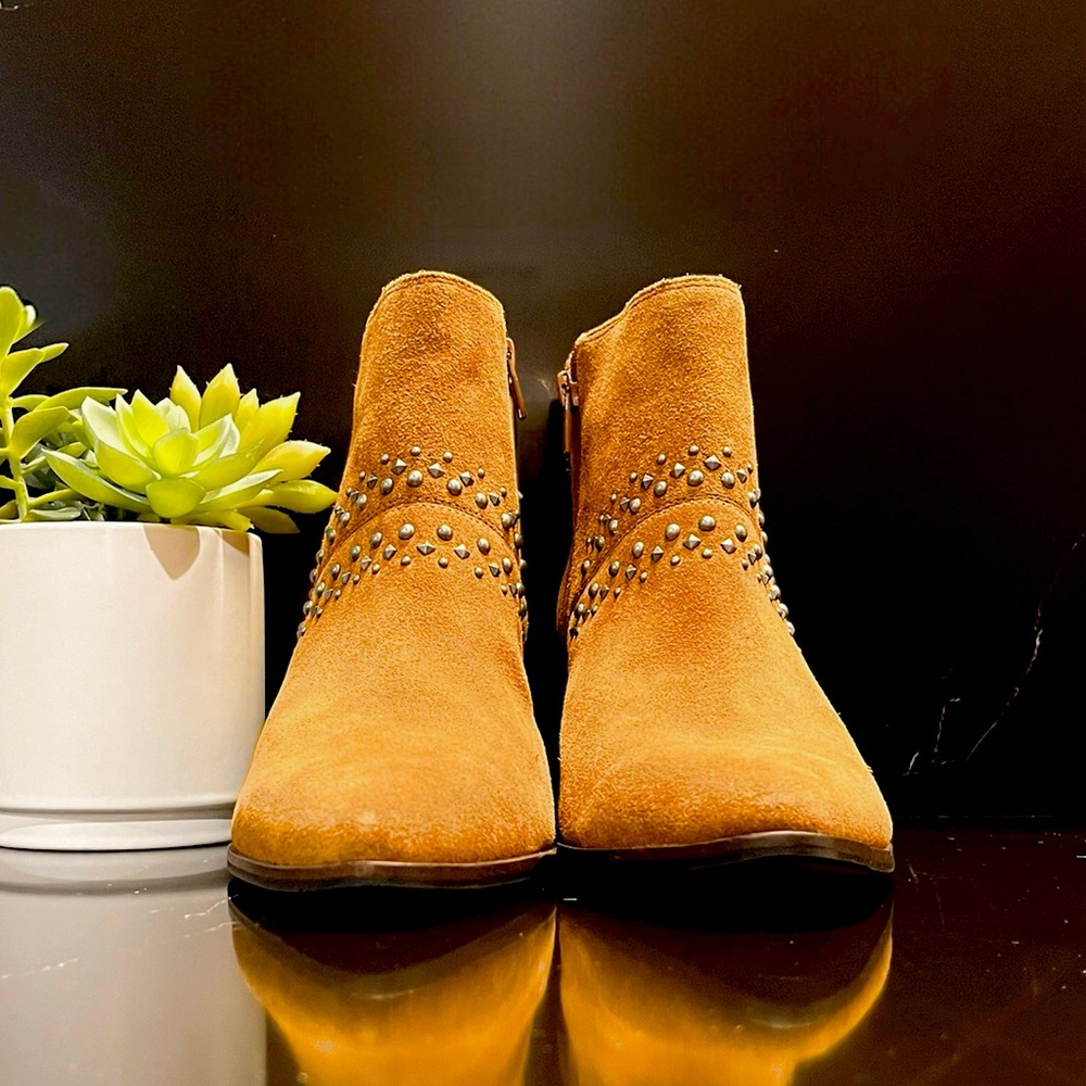 Lucky brand women's suede western booties, sz 9